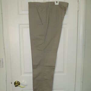 Claiborne Casual Mens Flat Front Khaki Green Cotton Denim Pant NWOT - 38W x 30L